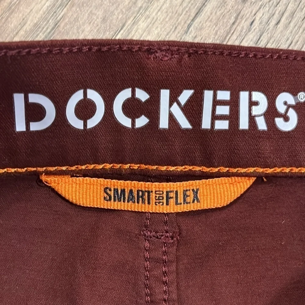 NWOT DOCKERS | brick red jean cut slim fit, 28x30
